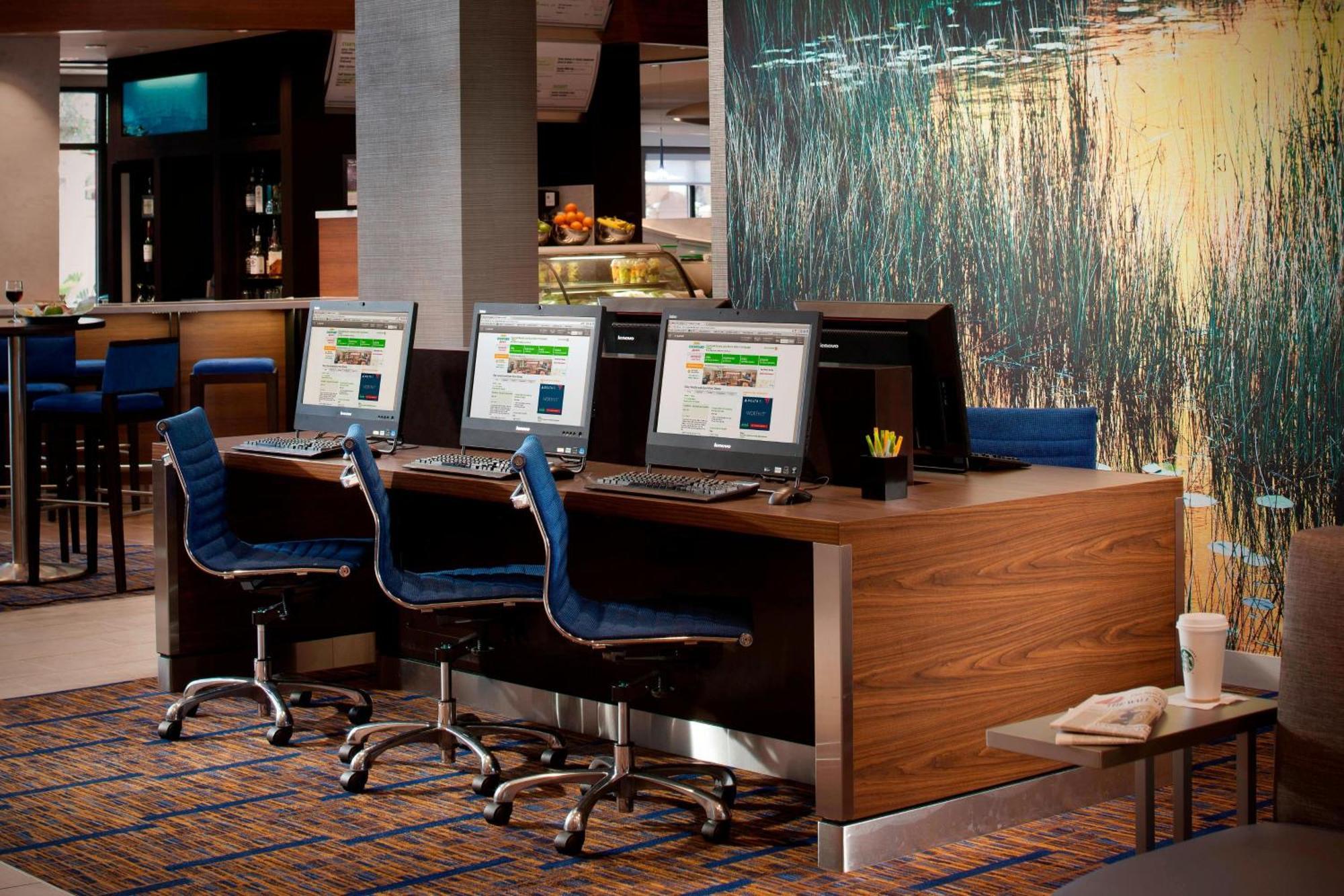 Courtyard By Marriott Orlando Lake Buena Vista In The Marriott Village Exterior foto